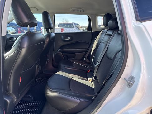 Used 2019 Jeep Compass Trailhawk image 29