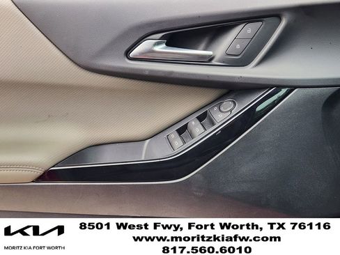 Used 2026 Chevrolet Equinox LT w/ Convenience Package II FWD image 22