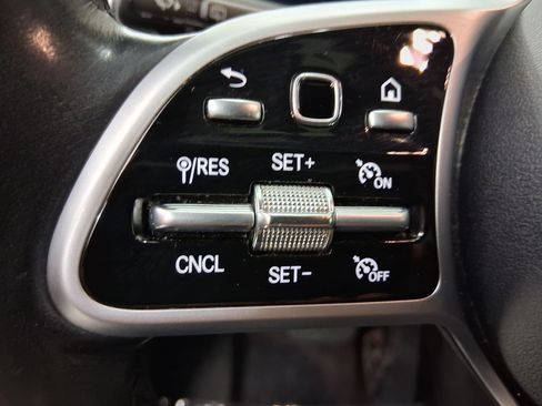 Used 2020 Mercedes-Benz GLE 350 image 17