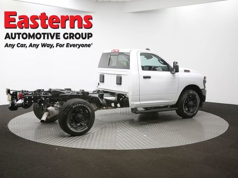 Used 2025 RAM 3500 Tradesman image 40