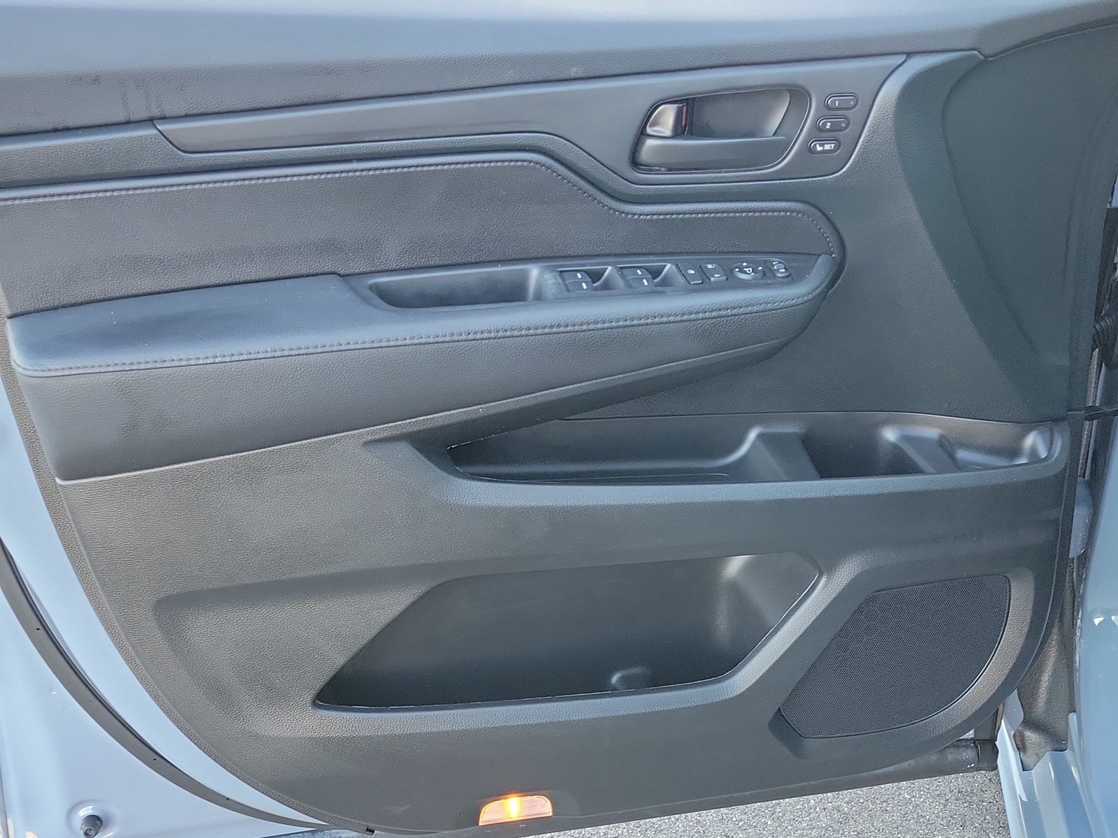 Used 2024 Honda Odyssey Sport image 13