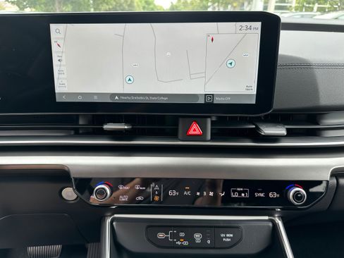 New 2026 Kia Carnival SX w/ SX Dark Edition Package image 42