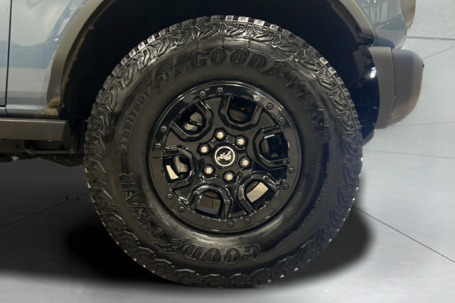 Used 2025 Ford Bronco Badlands AWD/4WD image 24