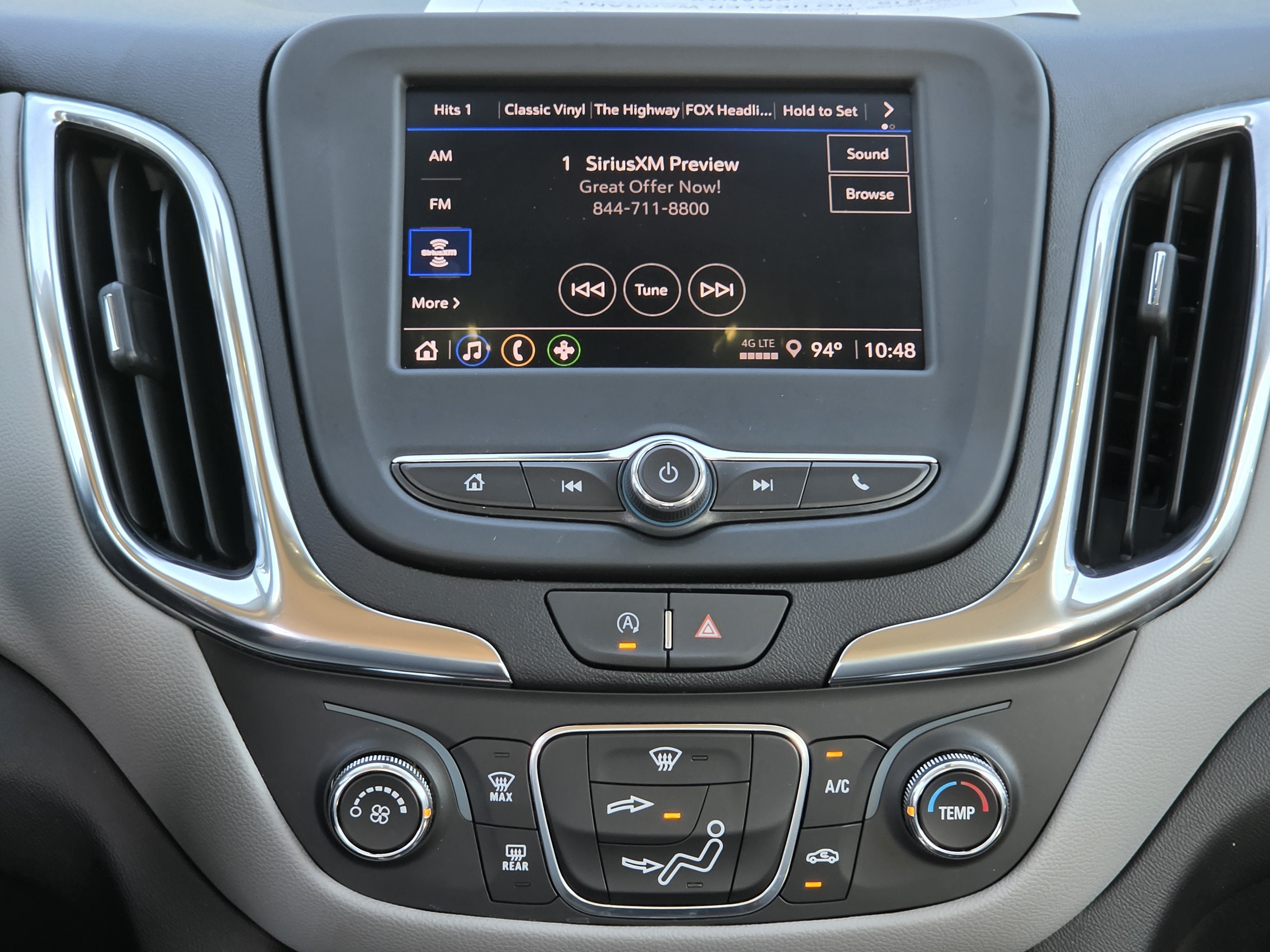 Used 2024 Chevrolet Equinox LS w/ Driver Confidence II Package FWD image 11
