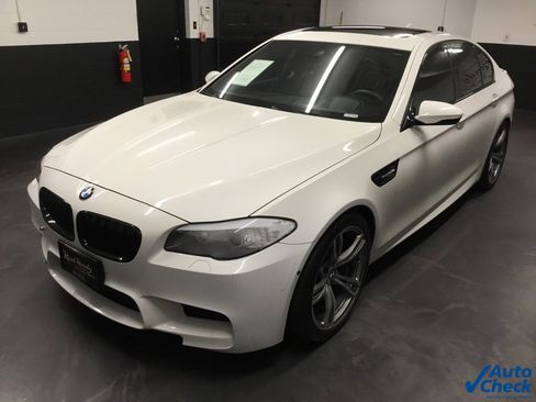 Used 2013 BMW M5 image 6