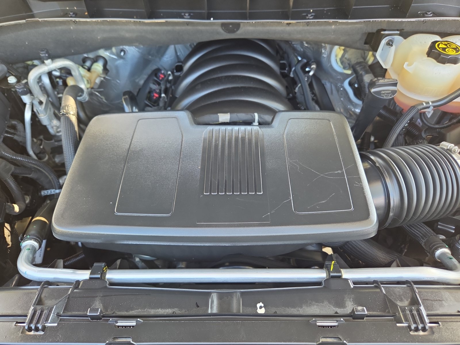 Used 2023 GMC Yukon SLT w/ SLT Premium Package RWD image 22