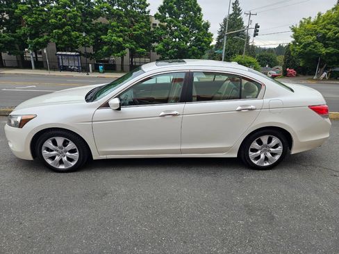 Used 2009 Honda Accord EX-L image 3