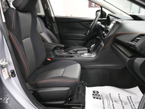 Used 2020 Subaru Crosstrek 2.0i Premium AWD/4WD image 25