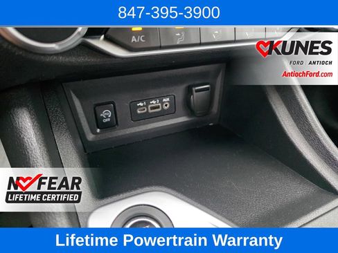 Used 2024 Nissan Sentra SV FWD image 34