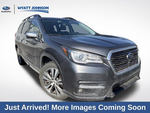 Used 2022 Subaru Ascent Touring image 10