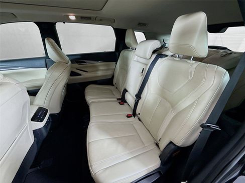 Used 2022 INFINITI QX60 Luxe w/ Vision Package image 16