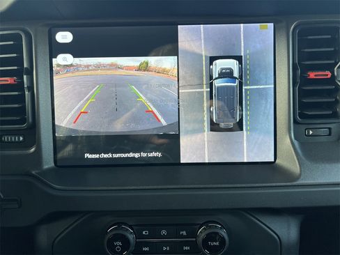 New 2025 Ford Bronco Raptor image 3