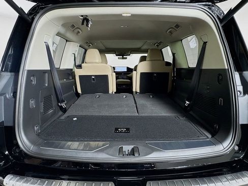 New 2026 INFINITI QX80 Pure w/ Cargo Package image 33
