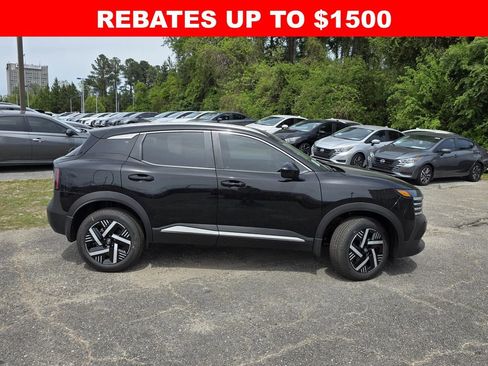 New 2026 Nissan Kicks SV w/ SV Premium Package image 33