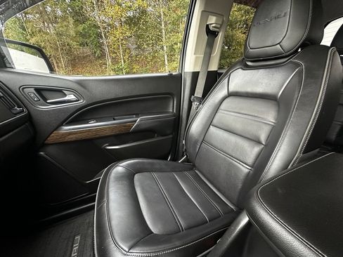 Used 2019 GMC Canyon Denali image 18