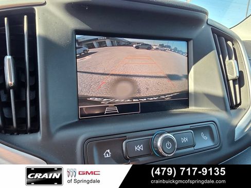 Used 2024 GMC Terrain SLE FWD image 18