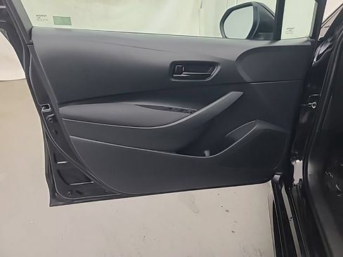 Used 2025 Toyota Corolla LE FWD image 22