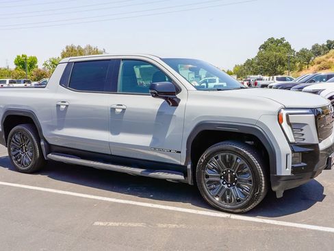 New 2026 GMC Sierra EV Elevation w/ Premium Package AWD/4WD image 6