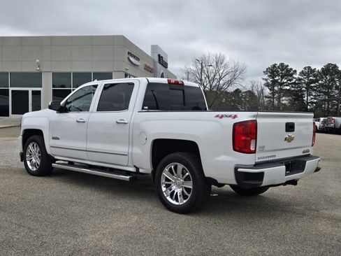Used 2016 Chevrolet Silverado 1500 High Country w/ High Country Premium Package image 10