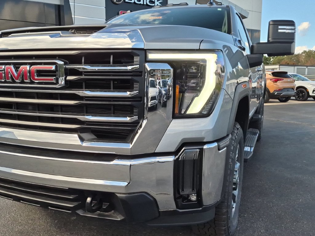 New 2026 GMC Sierra 2500 SLE w/ SLE Convenience Package AWD/4WD image 2