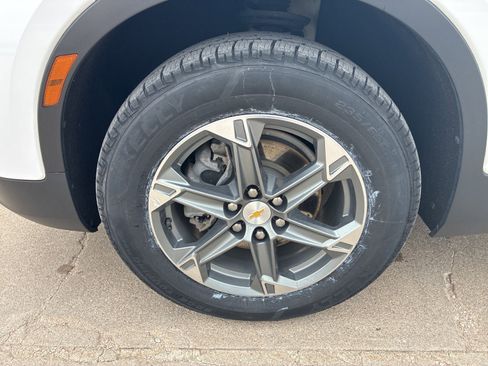 Used 2023 Chevrolet Blazer LT w/ Convenience Package image 11