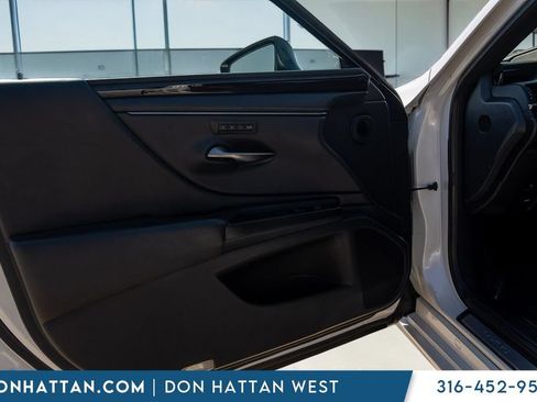 Used 2019 Lexus ES 350 w/ Premium Package FWD image 18
