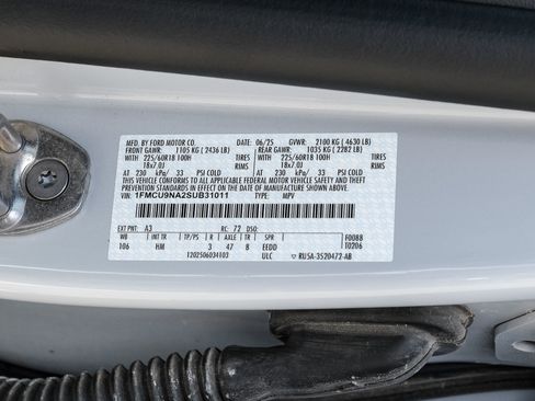 Used 2025 Ford Escape ST-Line Select AWD/4WD image 52