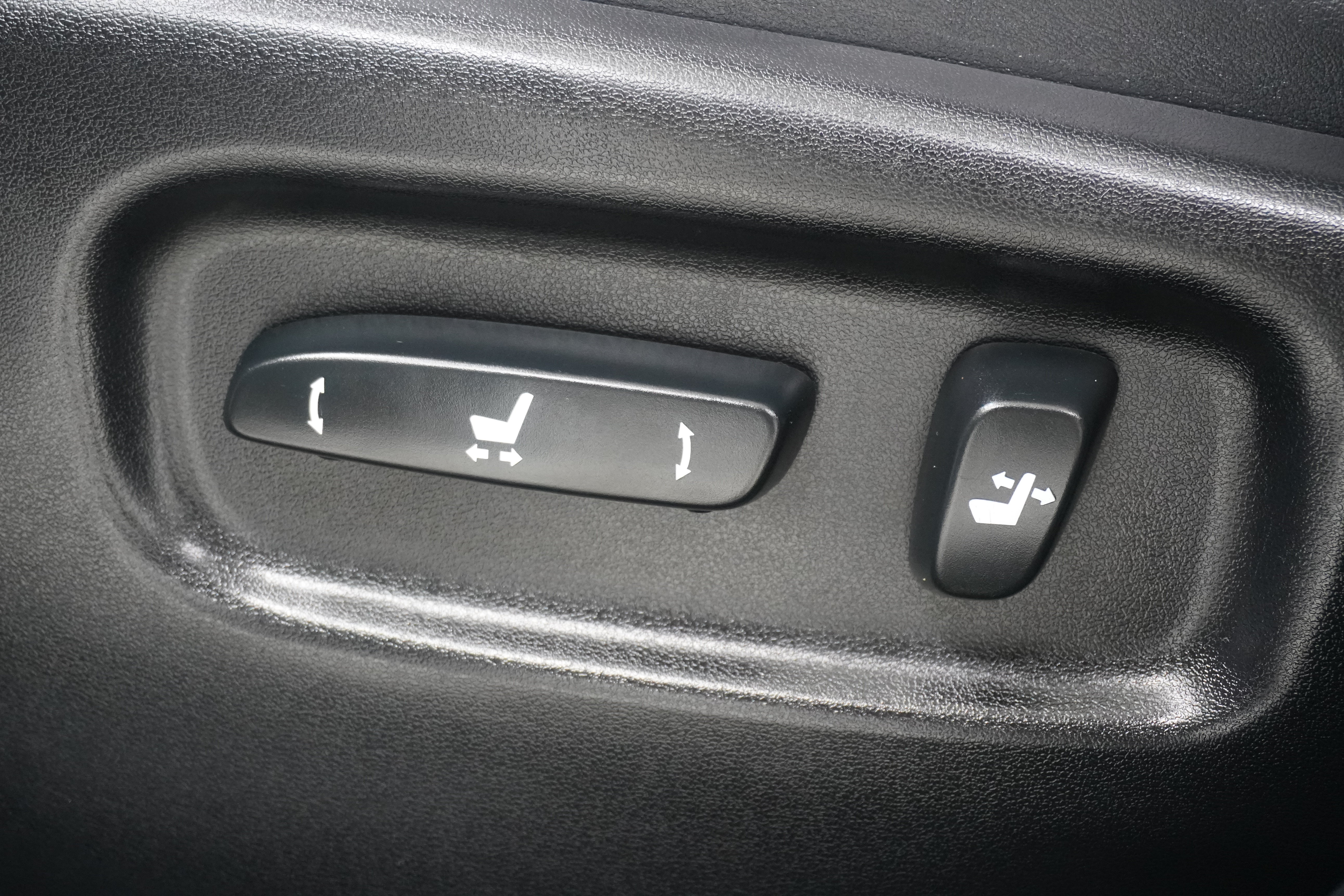 Used 2013 Lexus RX 350 FWD w/ Navigation Pkg image 14