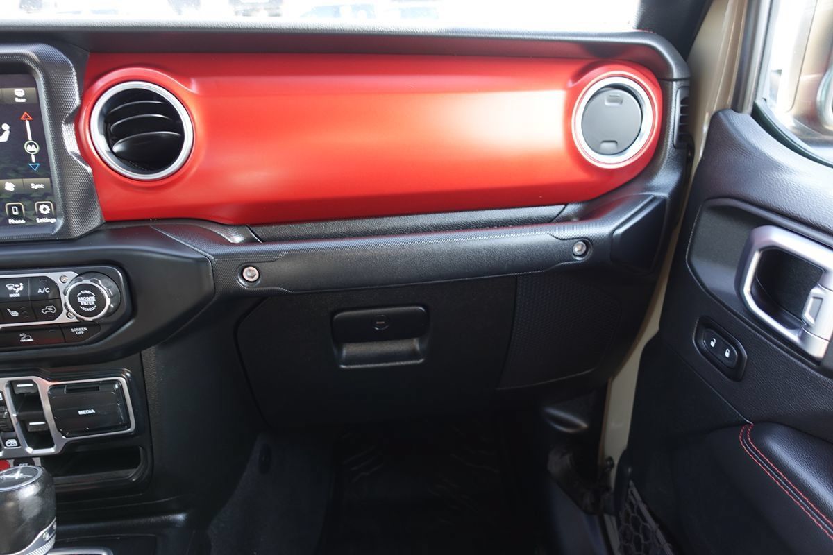 Used 2020 Jeep Gladiator Rubicon AWD/4WD image 43