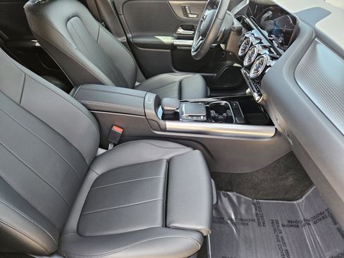 Certified 2023 Mercedes-Benz GLA 250 image 13