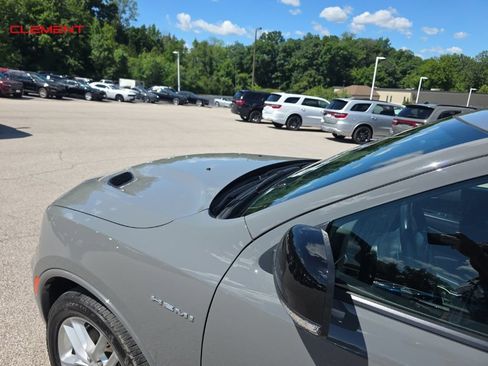 Used 2025 Dodge Durango R/T AWD/4WD image 4