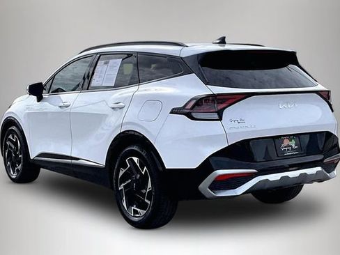 Used 2023 Kia Sportage SX image 4