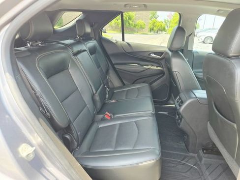 Used 2018 Chevrolet Equinox Premier AWD/4WD image 18