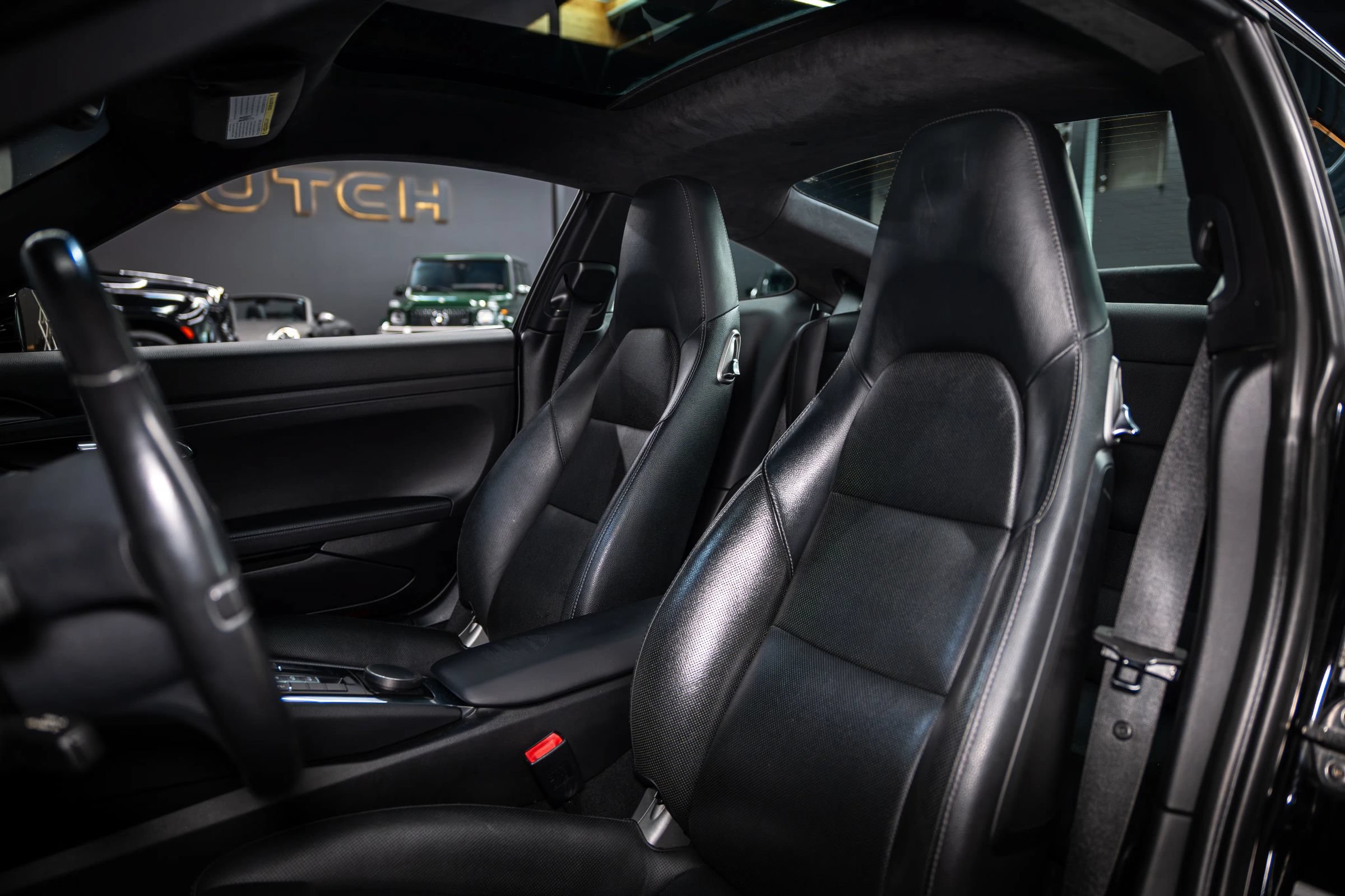 Used 2014 Porsche 911 Carrera image 21