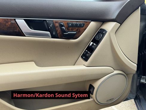 Used 2013 Mercedes-Benz C 300 4MATIC Sedan image 11