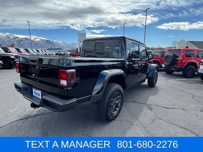 New 2026 Jeep Gladiator Sport