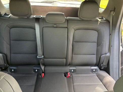 Used 2025 Chevrolet Equinox LT image 33