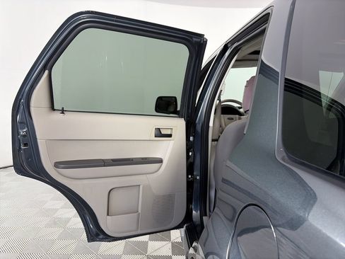 Used 2008 Ford Escape XLT AWD/4WD image 12