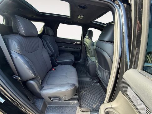 Certified 2025 Hyundai Palisade Calligraphy AWD/4WD image 23