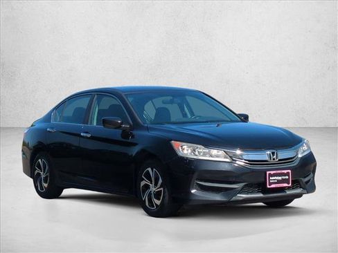 Used 2017 Honda Accord LX image 3
