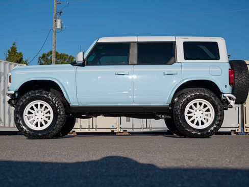 New 2025 Ford Bronco Heritage Edition image 7