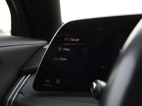 Used 2024 Cadillac XT4 Premium Luxury image 15