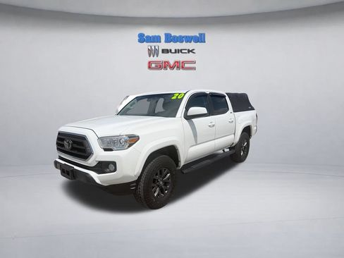 Used 2020 Toyota Tacoma SR5 AWD/4WD image 5