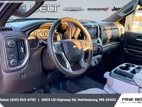 Used 2020 Chevrolet Silverado 2500 LT w/ Gooseneck/5TH Wheel Package image 12