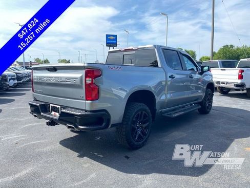 Used 2023 Chevrolet Silverado 1500 LT Trail Boss w/ Convenience Package II AWD/4WD image 7
