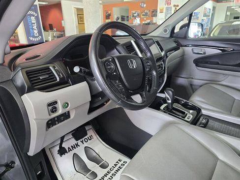 Used 2019 Honda Ridgeline RTL-E image 8