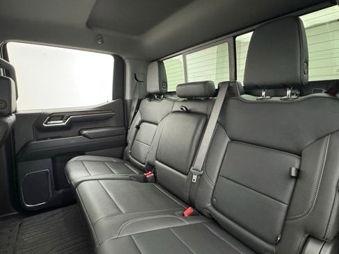 Used 2024 GMC Sierra 1500 SLT w/ SLT Premium Plus Package AWD/4WD image 45