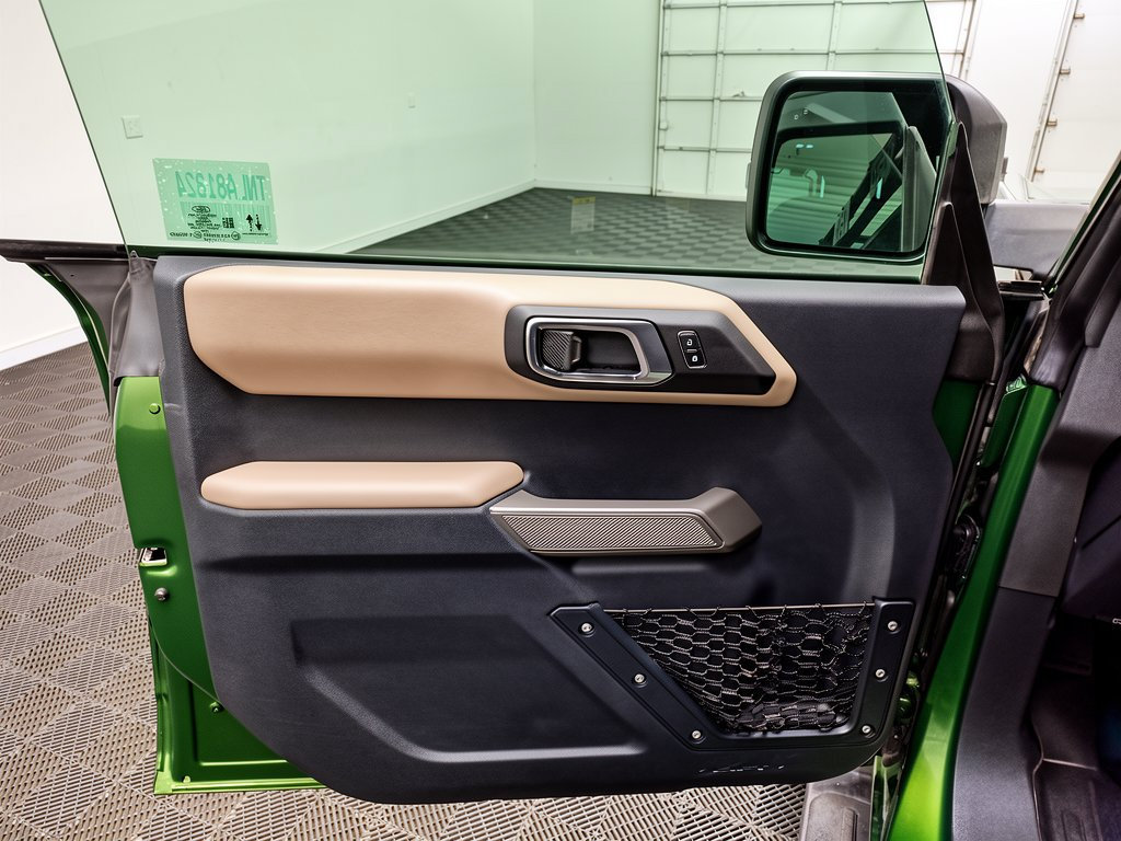 Used 2022 Ford Bronco Wildtrak AWD/4WD image 14
