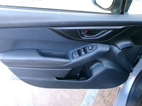 Used 2019 Subaru Impreza 2.0i Premium image 14