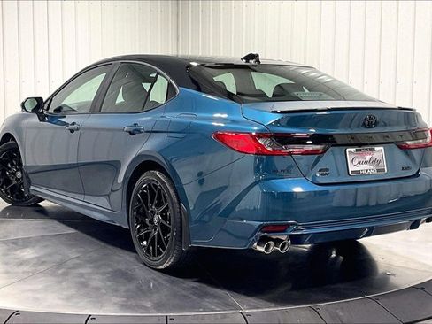 Used 2026 Toyota Camry XSE AWD/4WD image 12